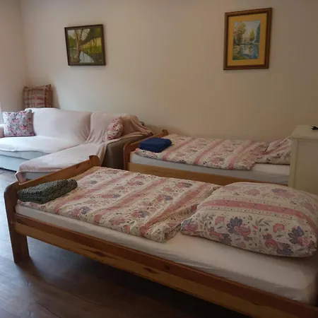 Quarto em Acomodações Particulares Therapiescheune - Monteurwohnungen *